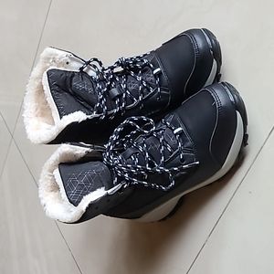 Snowboots